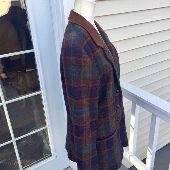 International Scene Wool Blazer. - Picture 7 of 9